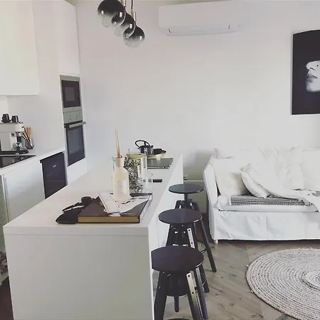 Daire Mypalmassuite With Free Parking In